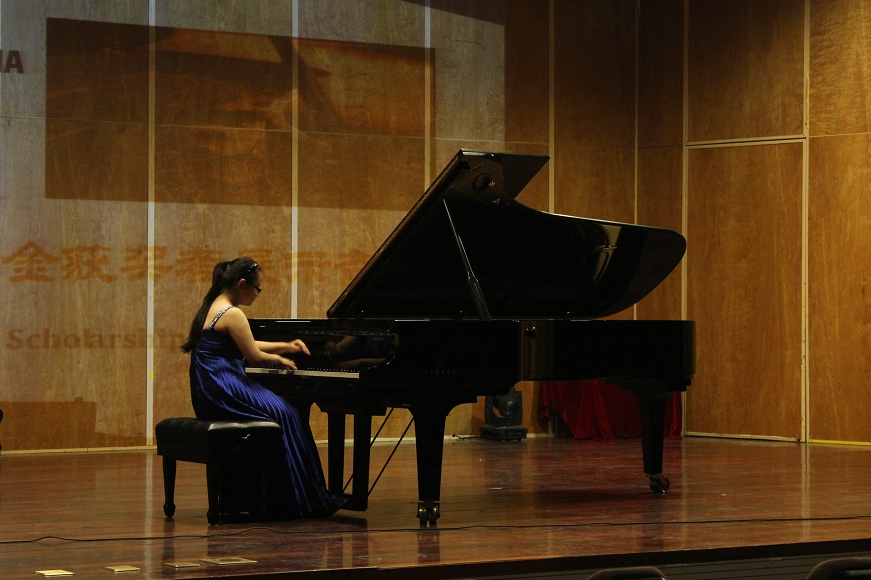 2014金沙js93252奖学金-苏州大学颁奖仪式活动报道