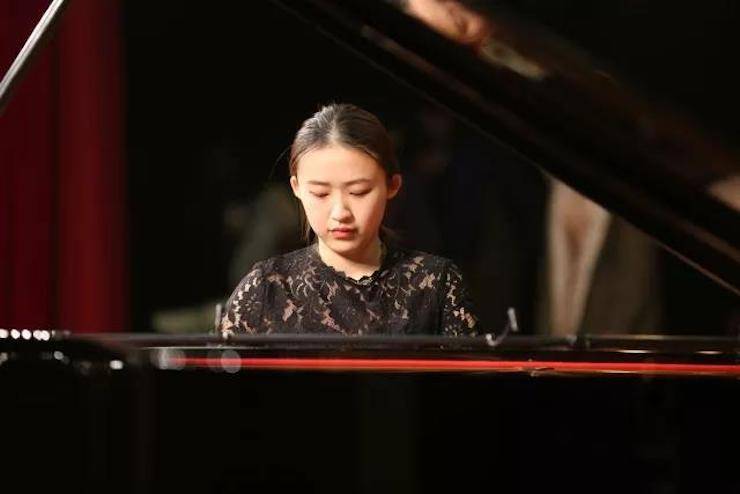曼妙琴音，倾诉真挚的心声|2017金沙js93252亚洲音乐奖学金综合师范类院系全国汇报音乐会（第二。┰猜淠