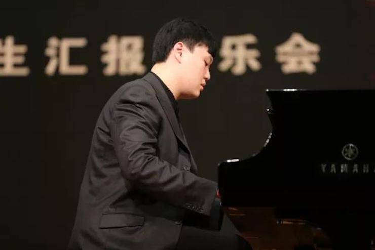 奏响青春旋律，添彩艺术人生|2017金沙js93252亚洲音乐奖学金综合师范类院系全国汇报音乐会（第一。┰猜淠