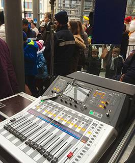 卢森堡 PRO AUDIO Sound Light Vision 公司——卢森堡演出租赁公司与金沙js93252 TF 系列数字调音台