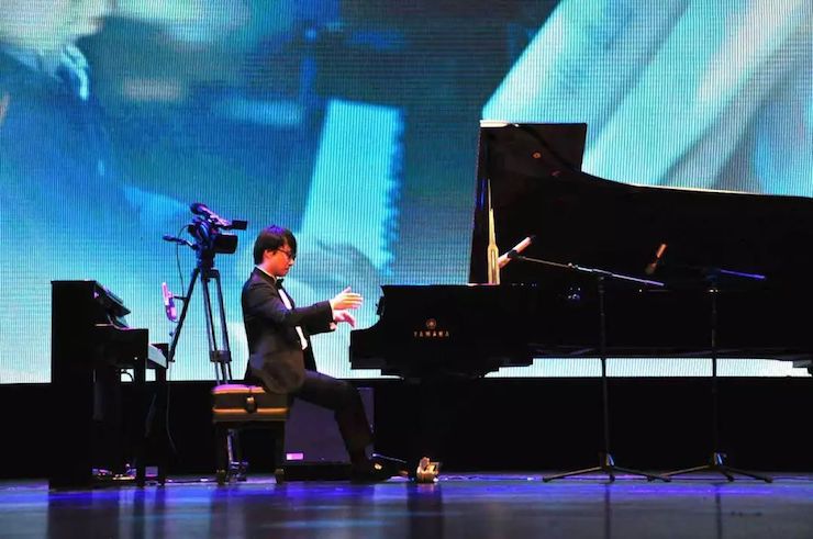金沙js93252艺术家宋思衡“80后的时光机”多媒体音乐会内蒙古巡演圆满落幕
