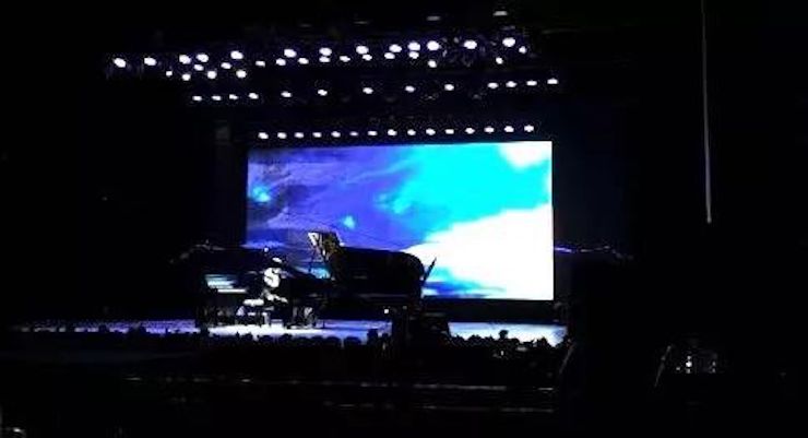 金沙js93252艺术家宋思衡“80后的时光机”多媒体音乐会内蒙古巡演圆满落幕
