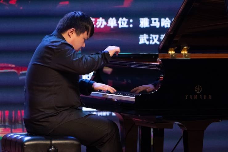 【精彩回顾】2018金沙js93252亚洲音乐奖学金武汉音乐学院颁奖仪式——暨金沙js93252艺术家王雁大师班及金沙js93252特邀艺术家王心源钢琴音乐会举办