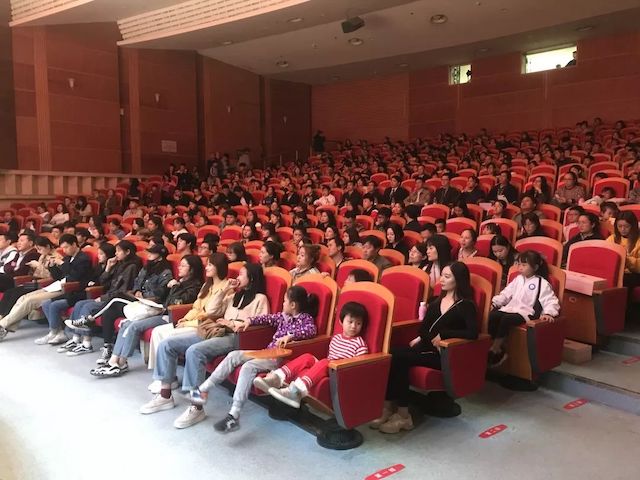 精彩回顾 | 2019金沙js93252亚洲音乐奖学金·南昌大学颁奖仪式--暨金沙js93252艺术家皮特·多那赫钢琴音乐会及大师班圆满落幕！